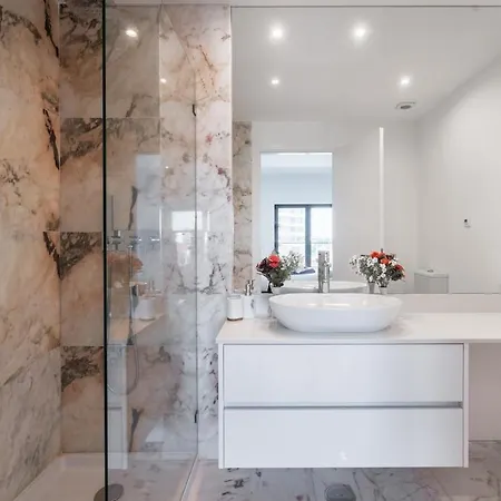 Luxury T2 With Ocean View And Pool