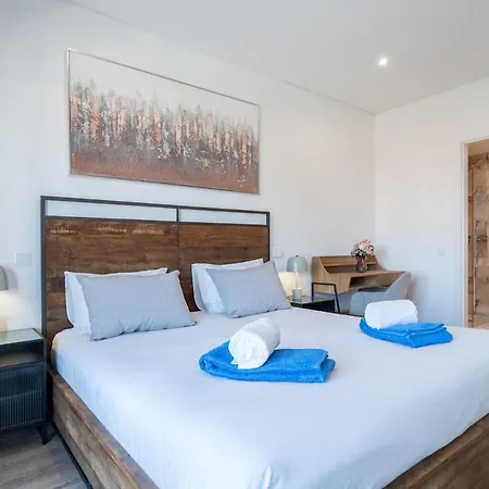 Luxury T2 With Ocean View And Pool Daire